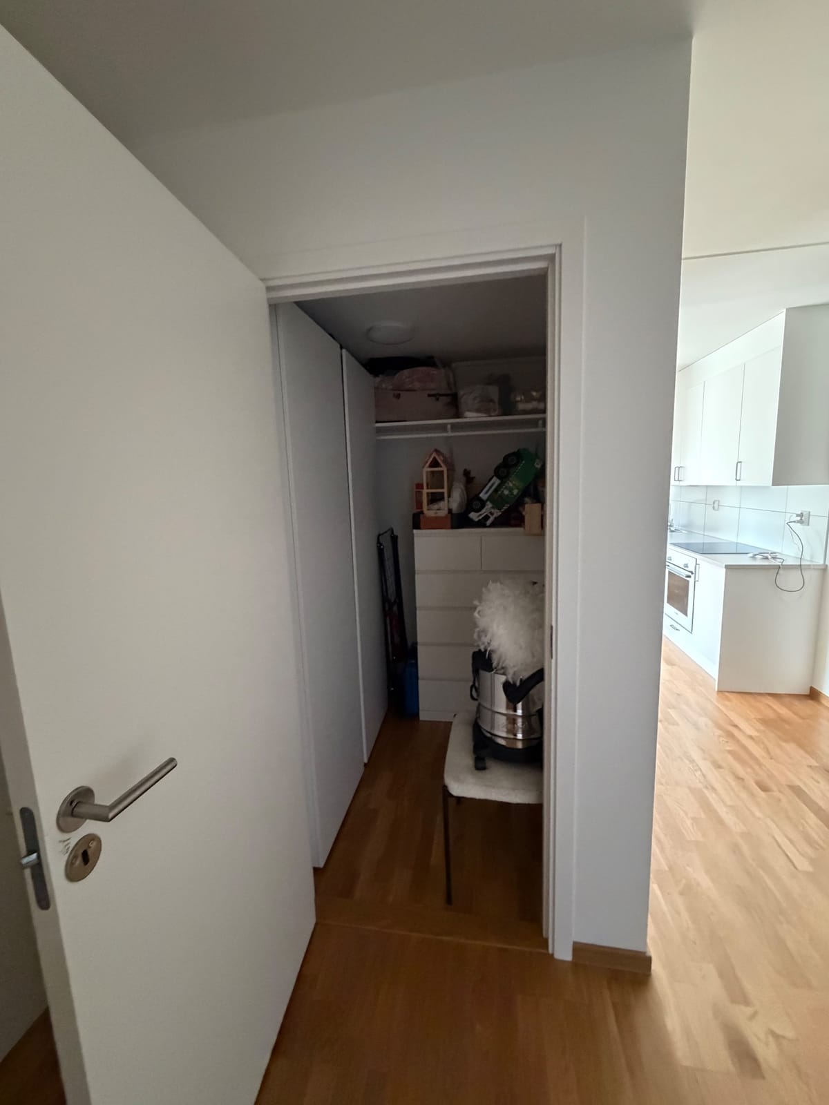 Vikaholmsallén 54B · 3 rum · 74 kvm – bild 12