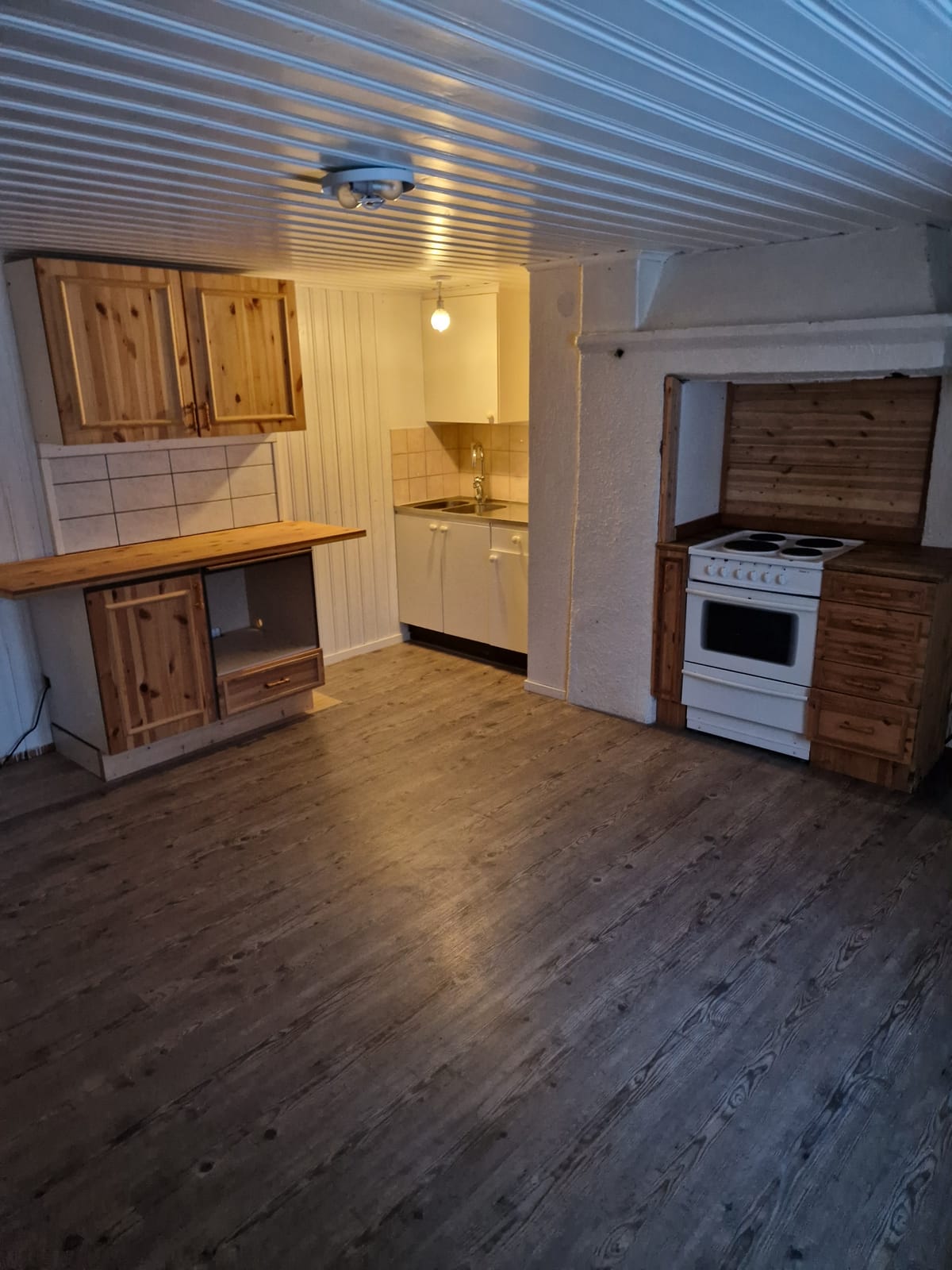 Åsgatan 54B · 1 rum · 42 kvm – bild 2