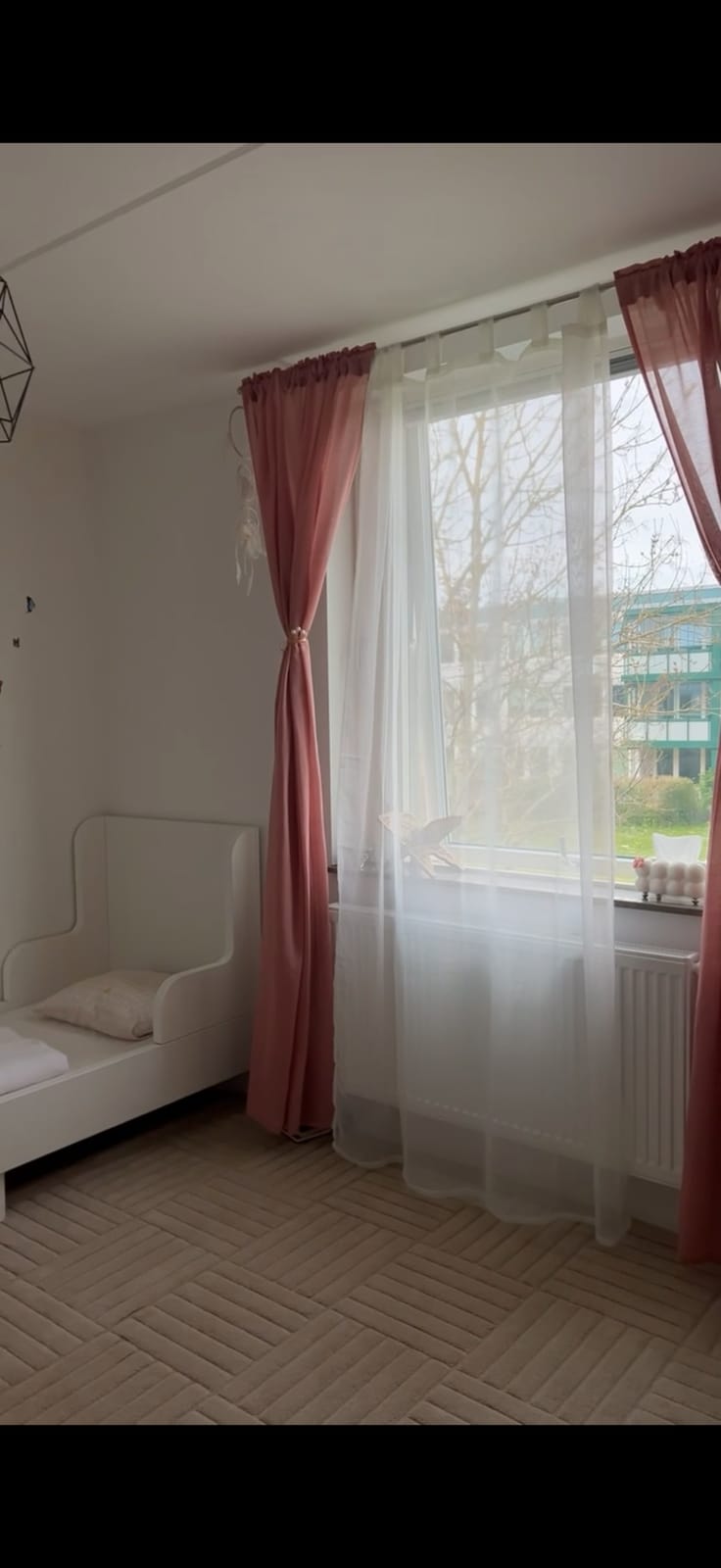 Skarpskyttevägen 26 b · 3 rum · 95 kvm – bild 2
