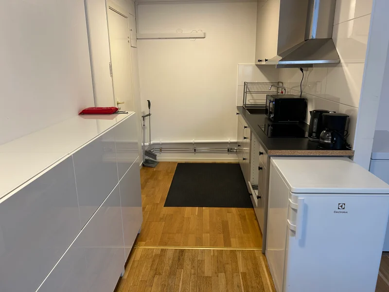 Sunnanvindsgränd 85 · 1 rum · 43 kvm – bild 3