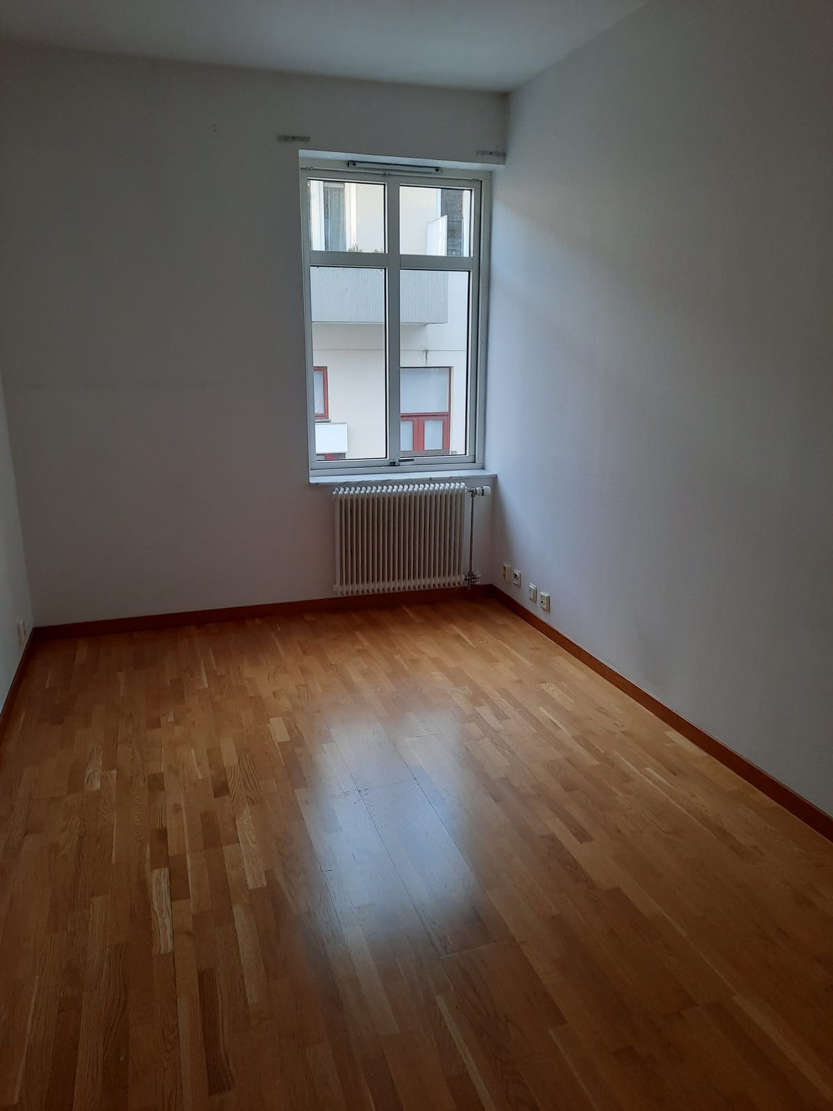 Södra Fogdelyckegatan 30 · 3 rum · 100 kvm – bild 2