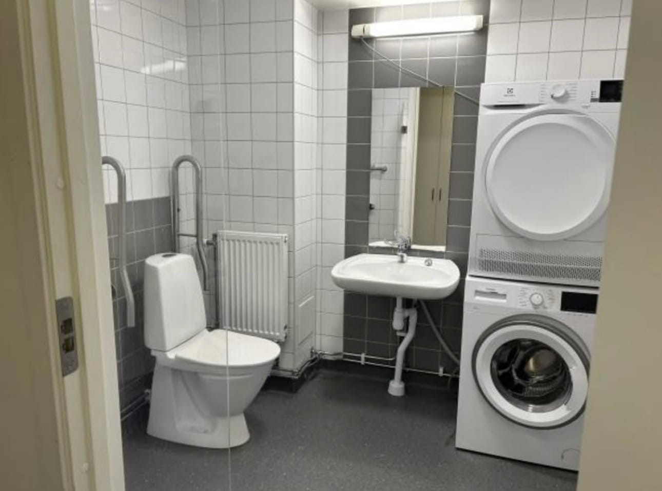 Tomtbergavägen 323E · 1 rum · 27 kvm – bild 3