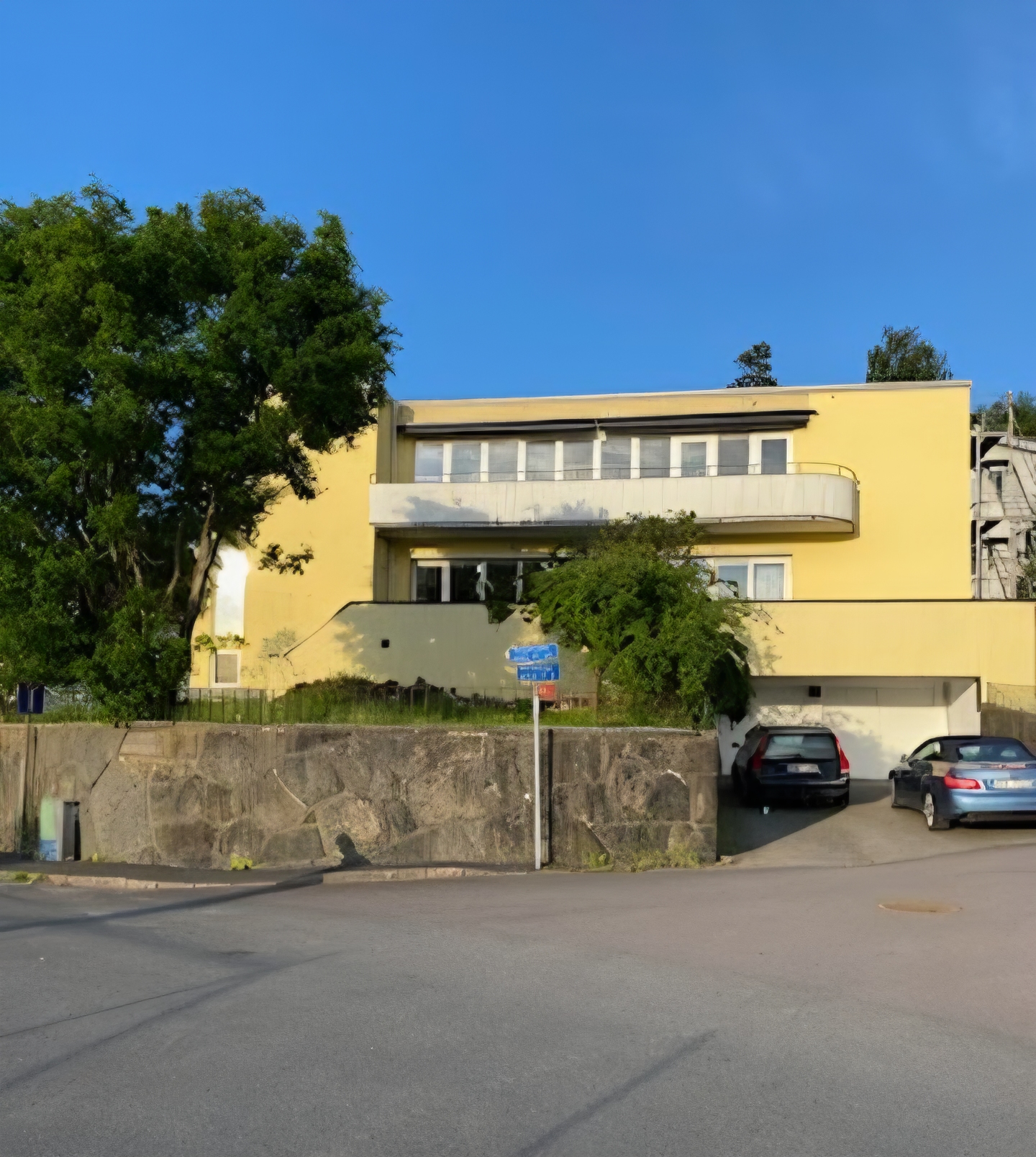 Barrskogsgatan 19 · 4 rum · 140 kvm – Göteborg