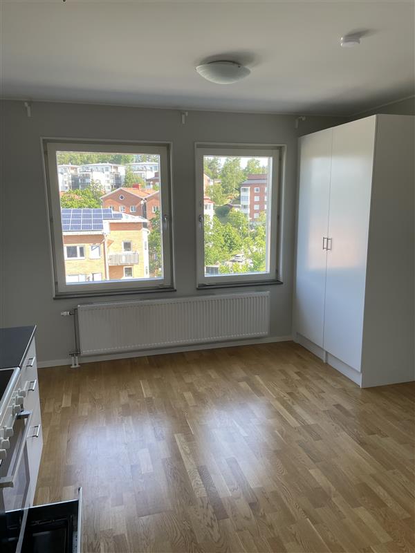 Dånviksvägen 8