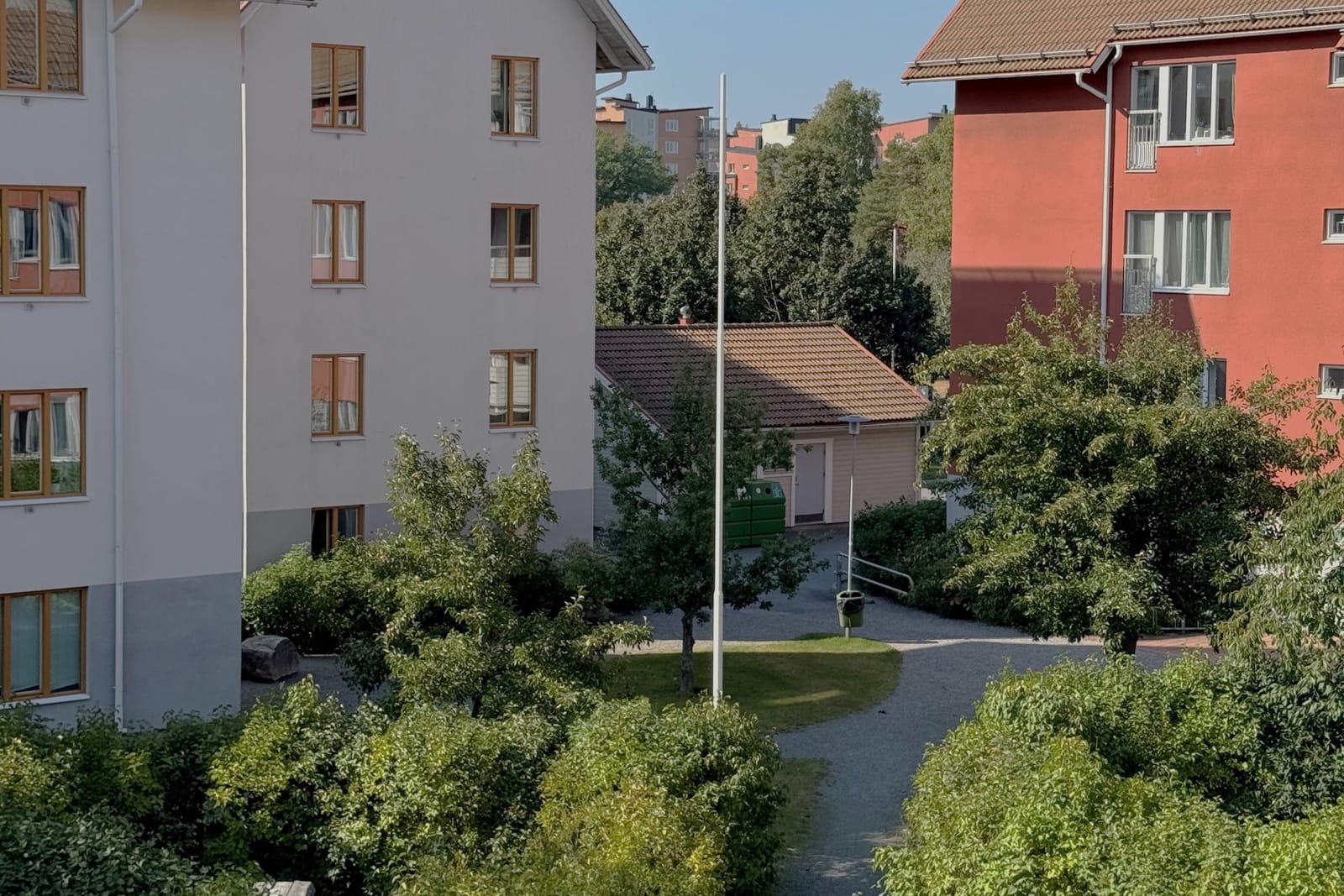 Vallagränd 33