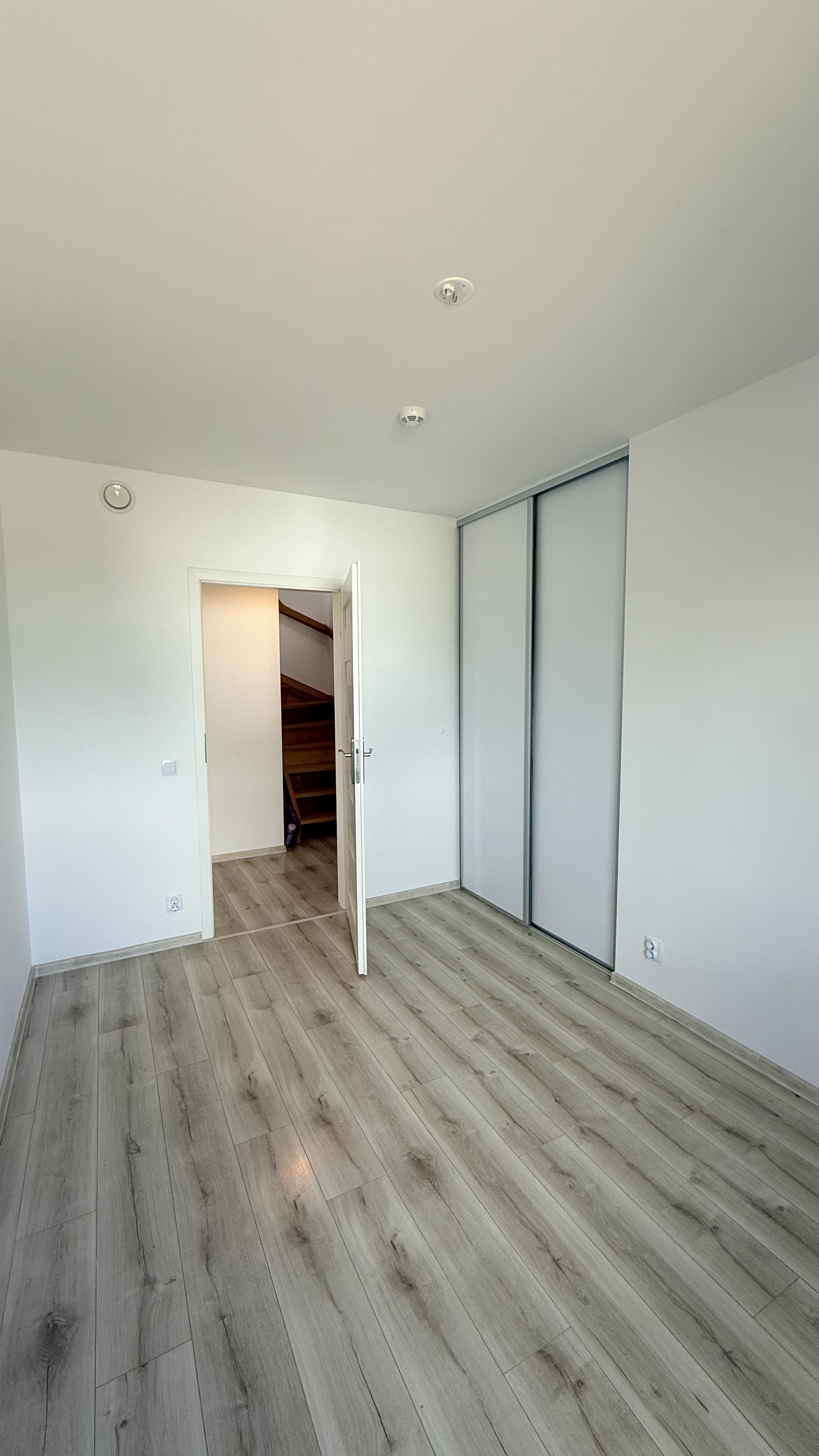 Ellas Väg 8 – bild 3