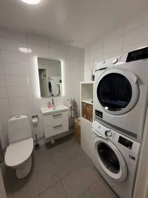 Mildvädersgatan 79