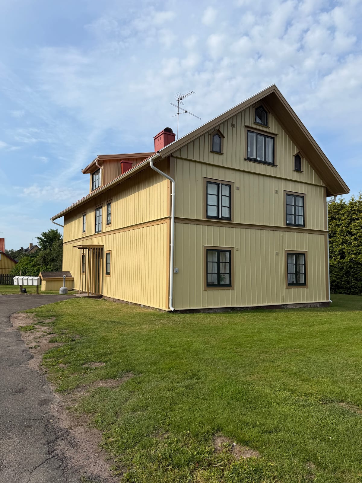 Björklövsvägen 4