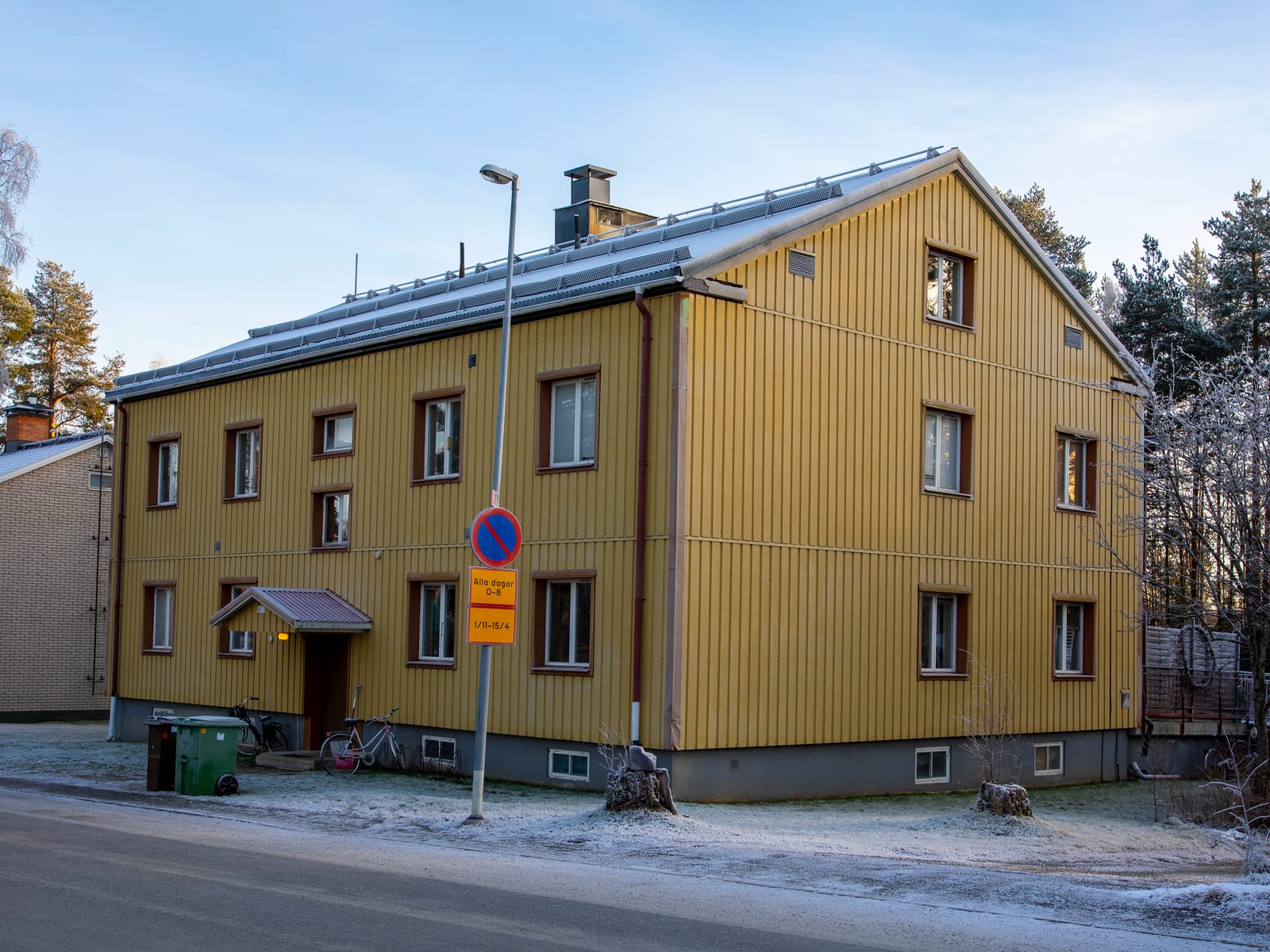 Hällforsvägen 3