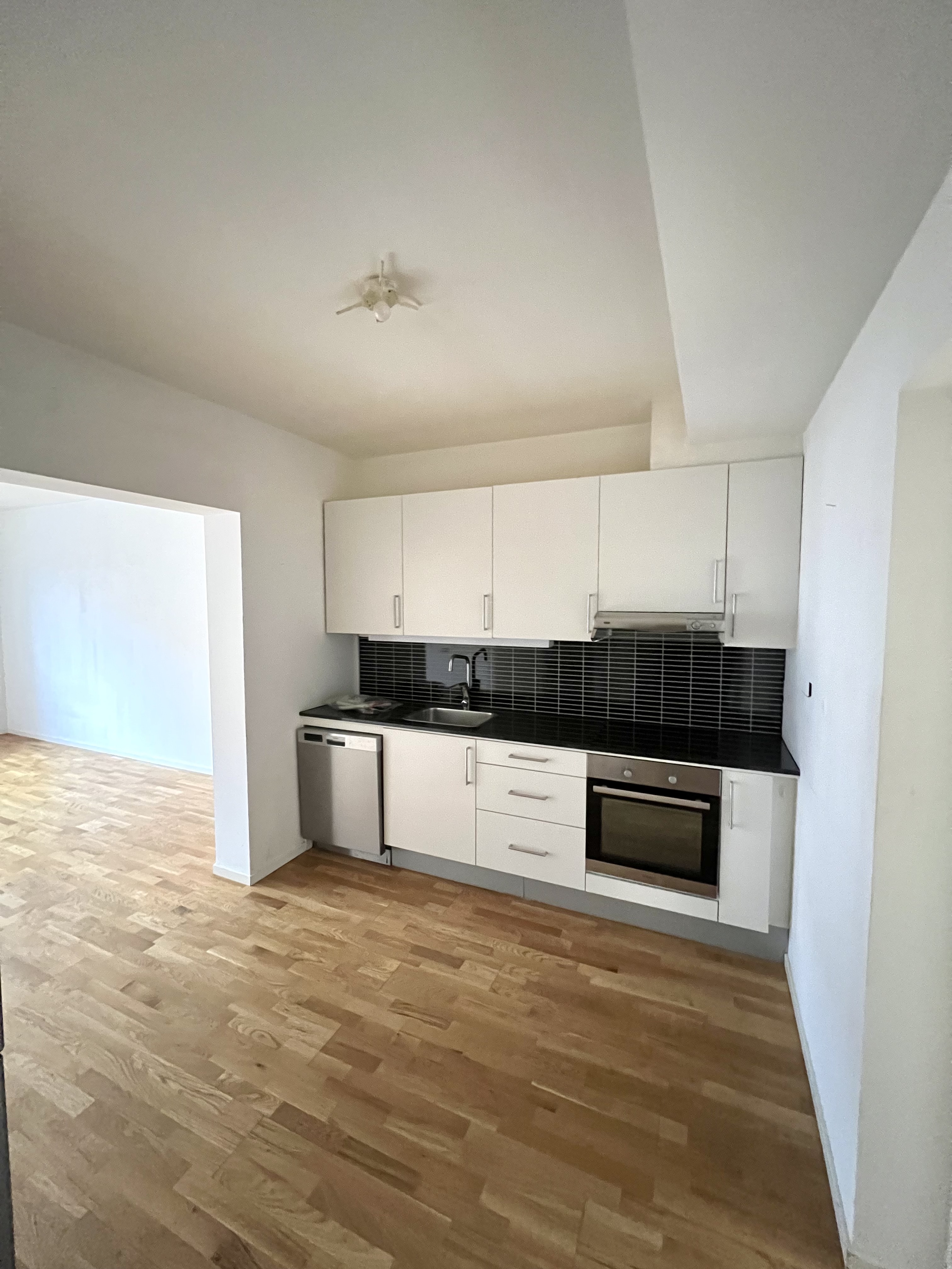 Regeringsgatan 153 – bild 2