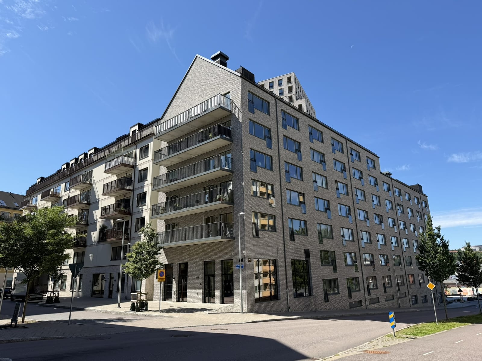 Skummjölksgatan 1