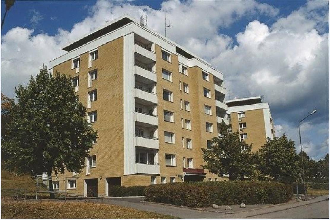 Dalviksringen 6