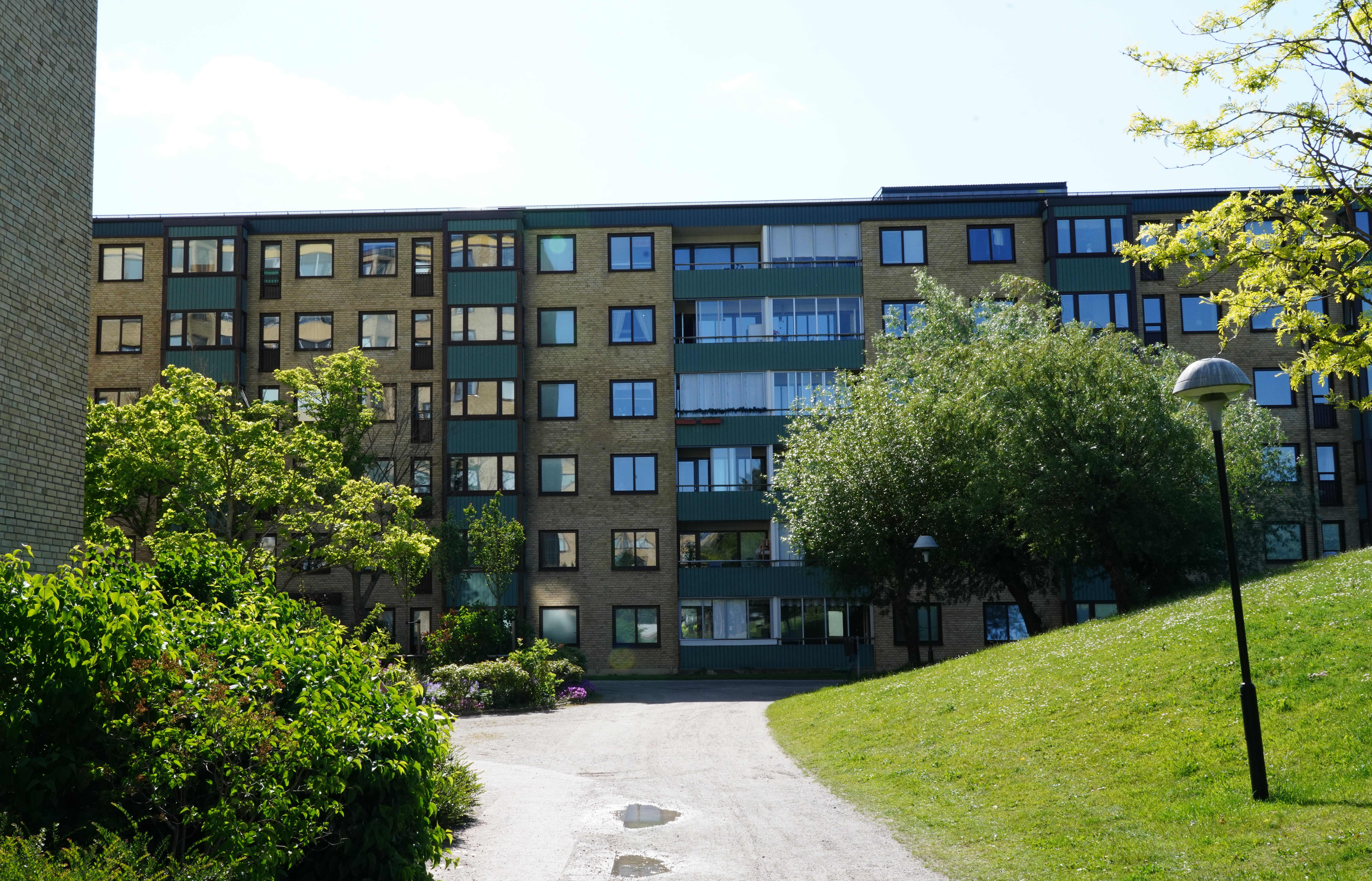 Hålsjögatan 37