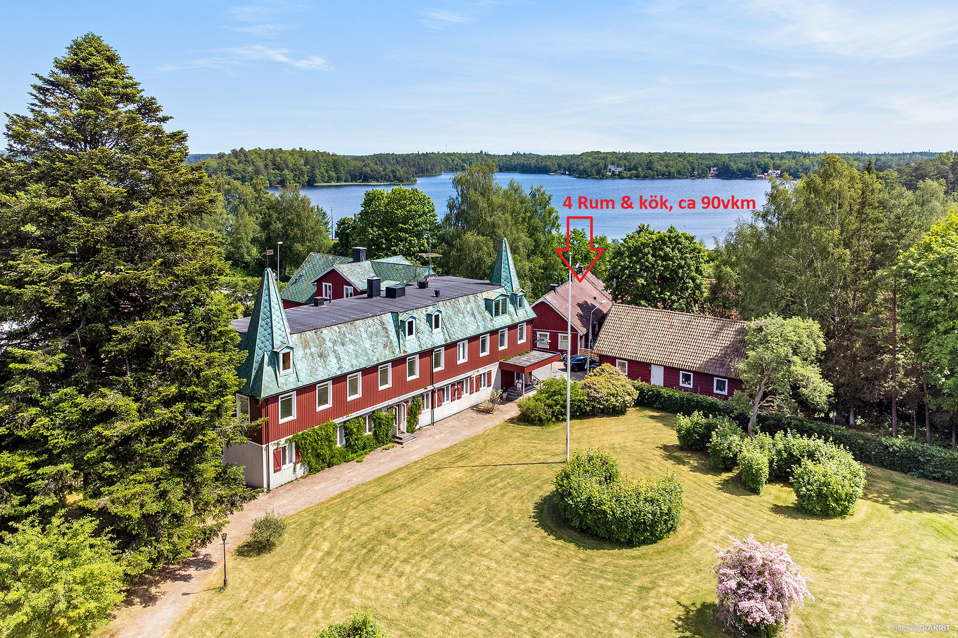 Kyrkovägen 28