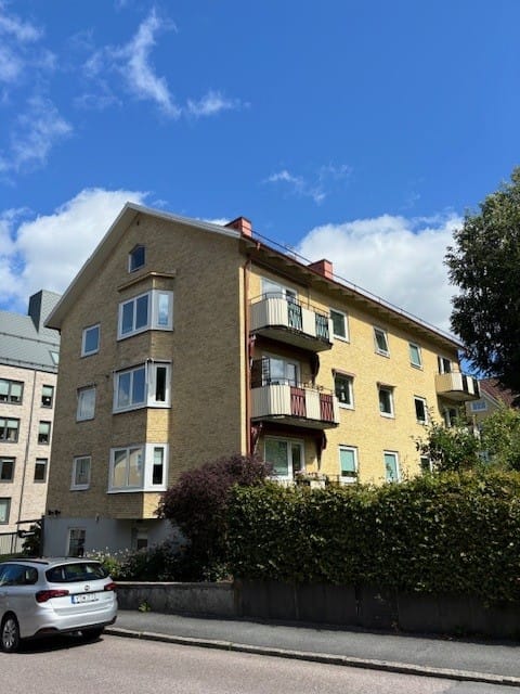 Andra Villagatan 11