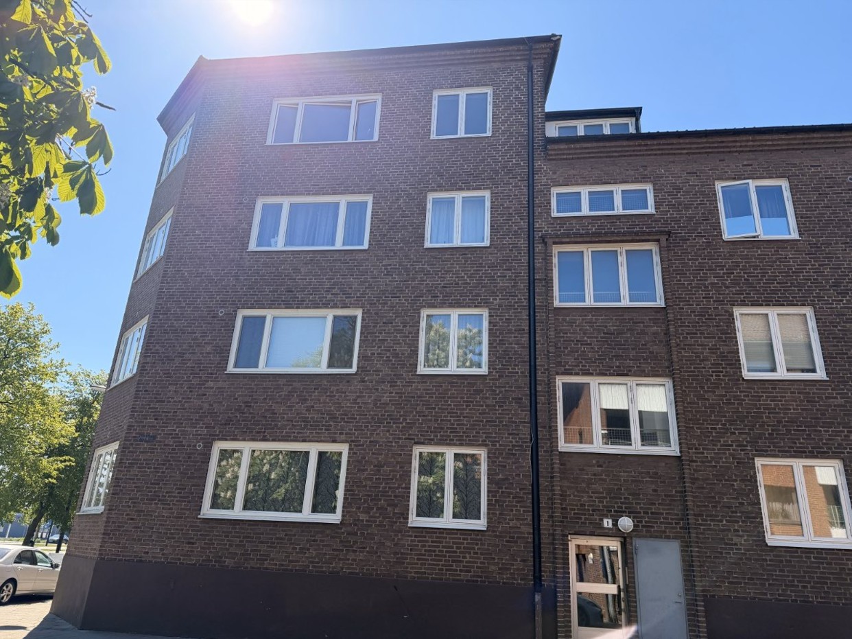 Fredsgatan 1