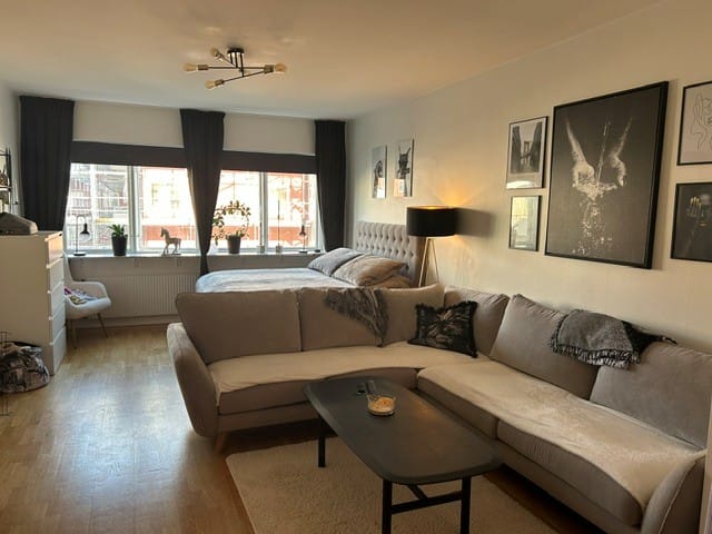 Övre Holländaregatan 36