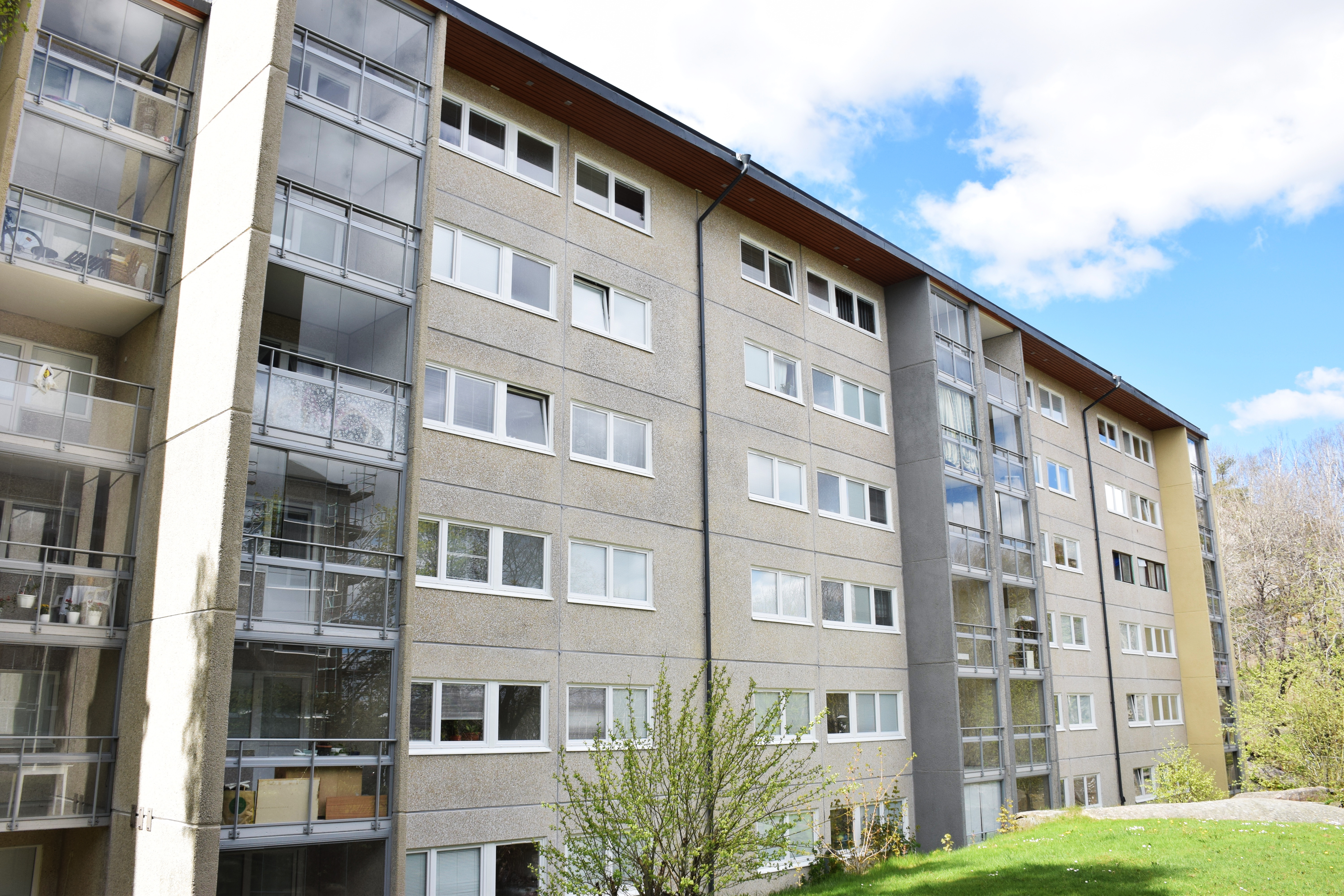 Atmosfärgatan 15