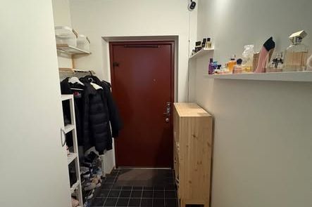 Möblerad 43 kvm i centrala Väsby