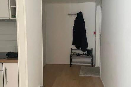 Möblerat rum nära A6 & JU