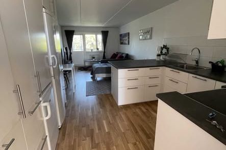 Nyrenoverad 1:a med balkong i Nordantill