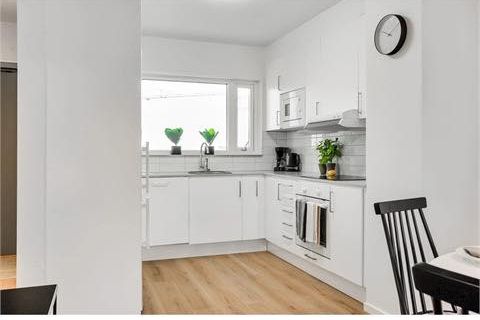 Rum uthyres i Elinegård – 5000 kr/mån