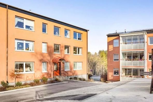 Fin 3:a med balkong i Trandared
