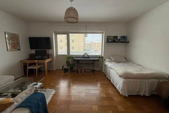 Möblerad 1:a med balkong i Örgryte