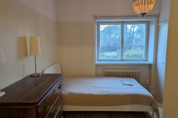 Möblerat rum i Luthagen – 4000 kr