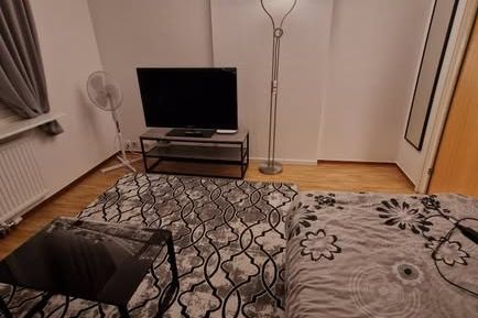 Möblerad 1:a nära Hyllie – Allt inkl.