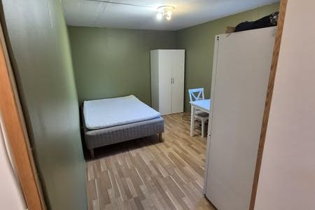 Möblerad etta i Gudö med allt inkluderat