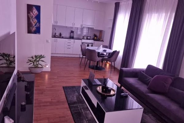 Modern 2:a i Barkarbystaden nära allt