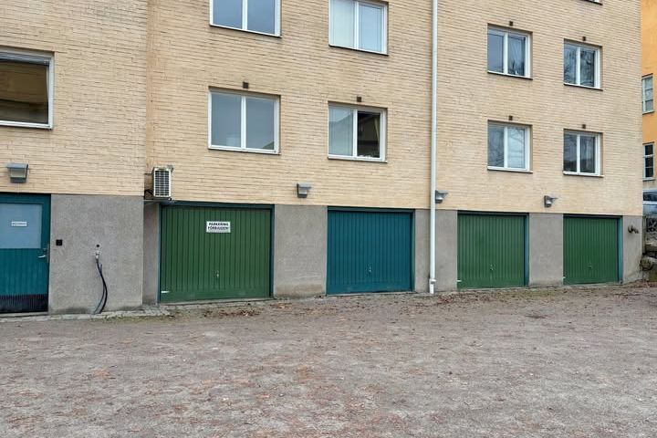 Varmgarage i centrum av Uppsala