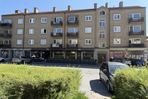 1:a med kokvrå vid Bromsplan – centralt
