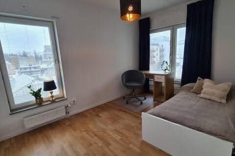 Delat boende i mysig 4:a i Vallastan