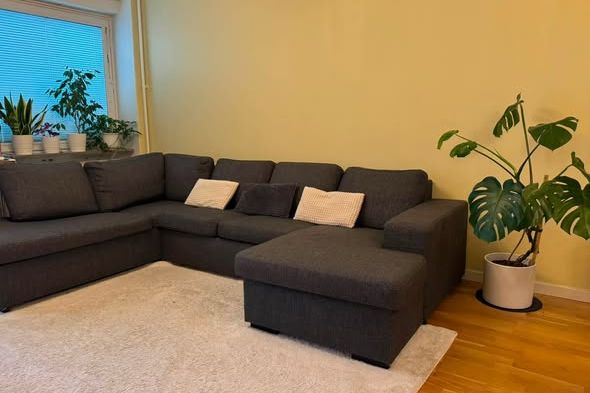 Modern 3:a i Häggvik nära pendeln – Sollentuna