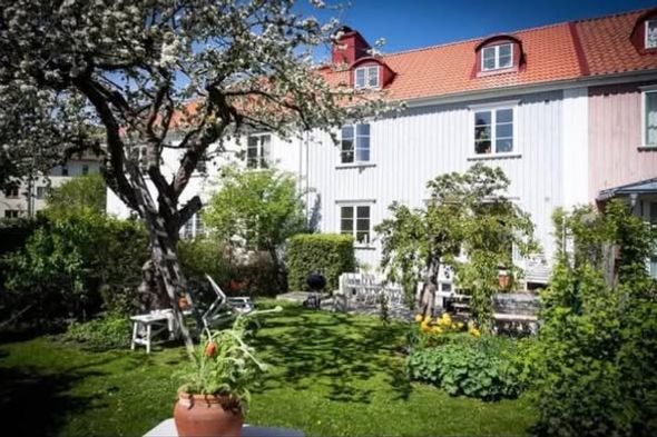 Möblerat rum i Änggården uthyres
