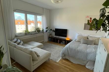 Möblerad 1:a i centrala Linköping