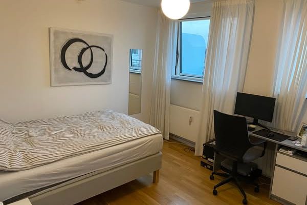 Central Privatrum med Egen Dus– Allt Inkl.