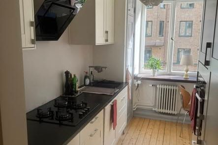 Charmig 1,5:a i Linné nära Slottskogen