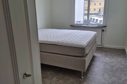 Charmig 3a med balkong i Villastan