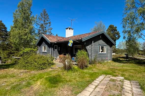 Breviksbadet 2, Åkersberga