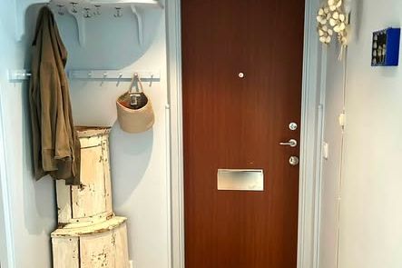 Möblerad 3:a i Örby Slott m balkong – Stockholm