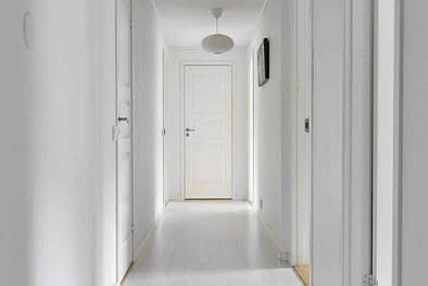 Möblerat rum i villa i Mariehem