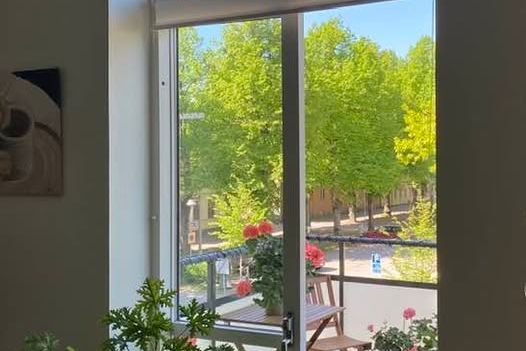 Förstahands 2:a med balkong i Alingsås