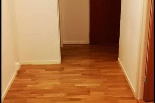 Familjevänlig 3:a nära pendel och natur