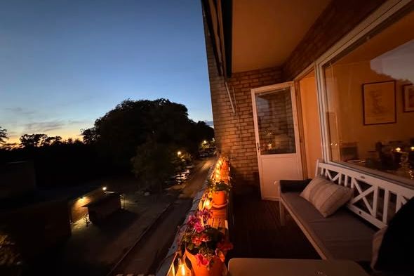 Cozy 2-Room Apartment 400m from Beach