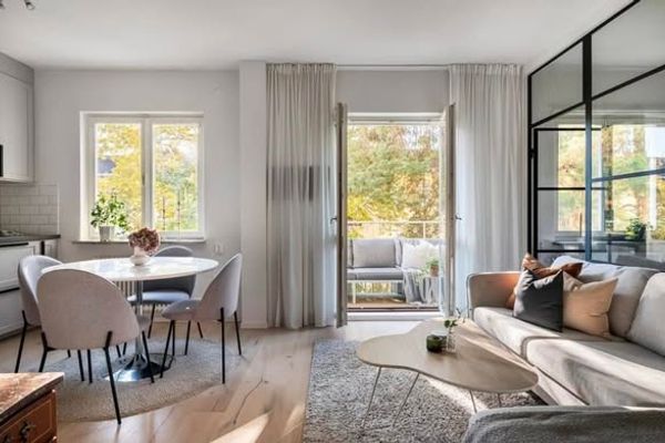Mysig 2rok i Aspudden med solig balkong