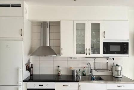 Sommar: Möblerad 30 kvm i Vasastaden
