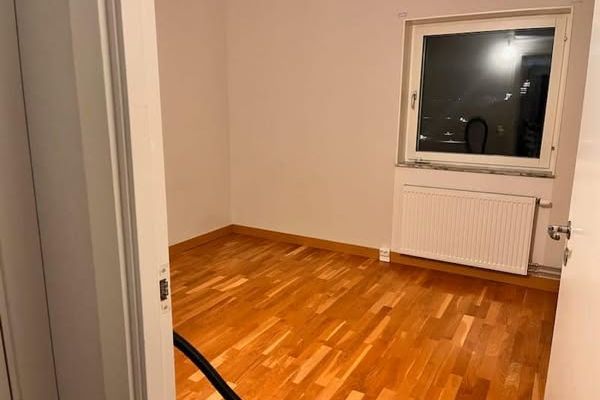 2:a uthyres i Märsta - nära centrum & natur